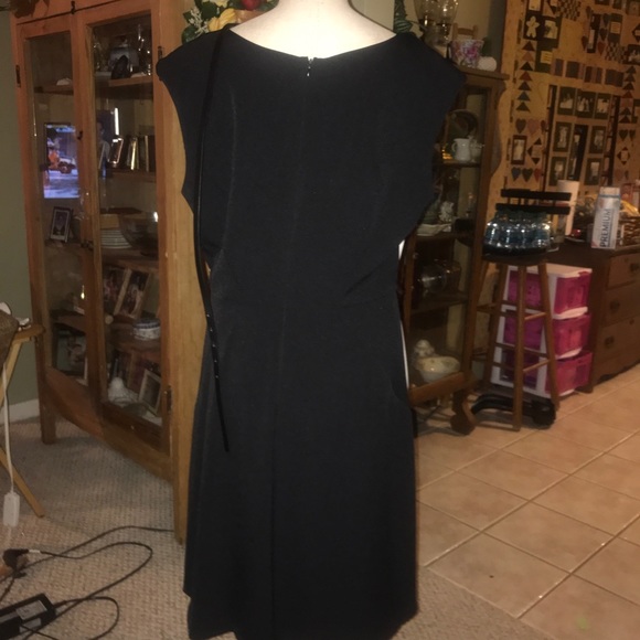 ❤️Sandra Darren 3 color (tan,cream,black) Dress - Picture 4 of 5